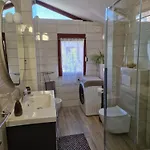 Sea View Terrace דירה *